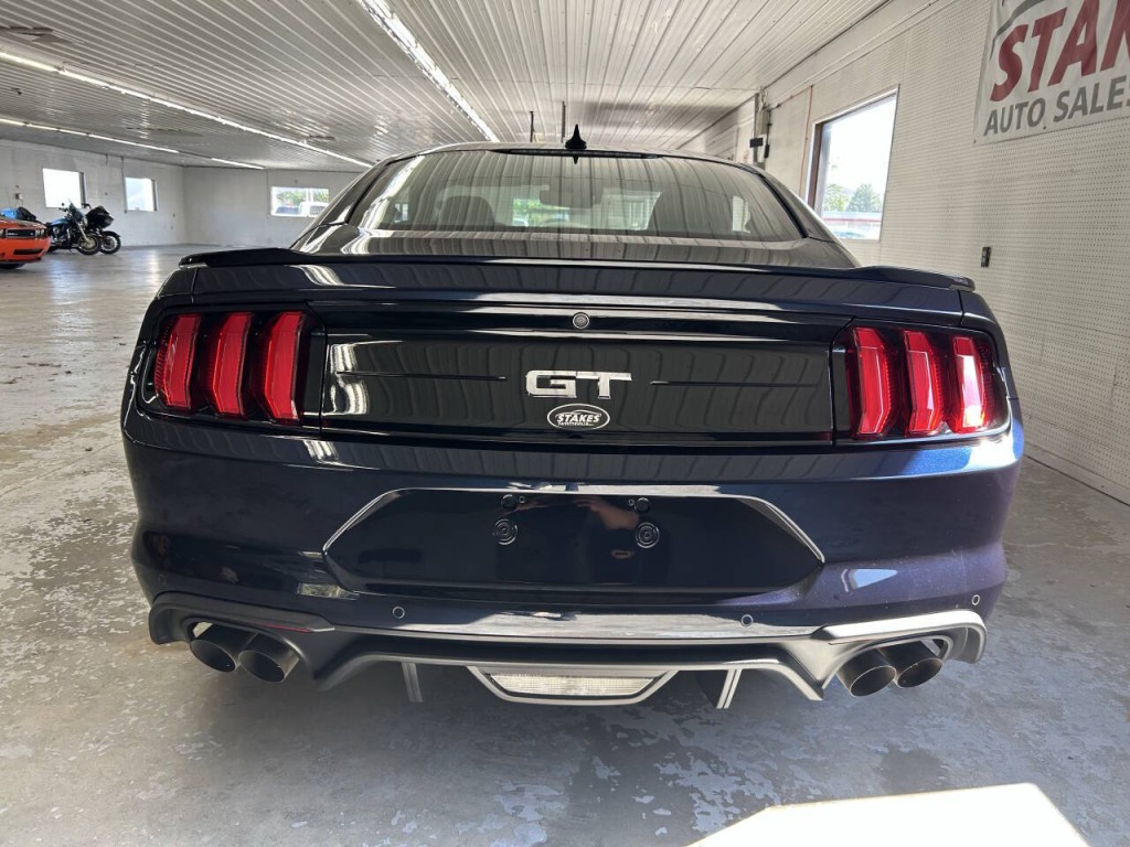 2021 Ford Mustang Image 5