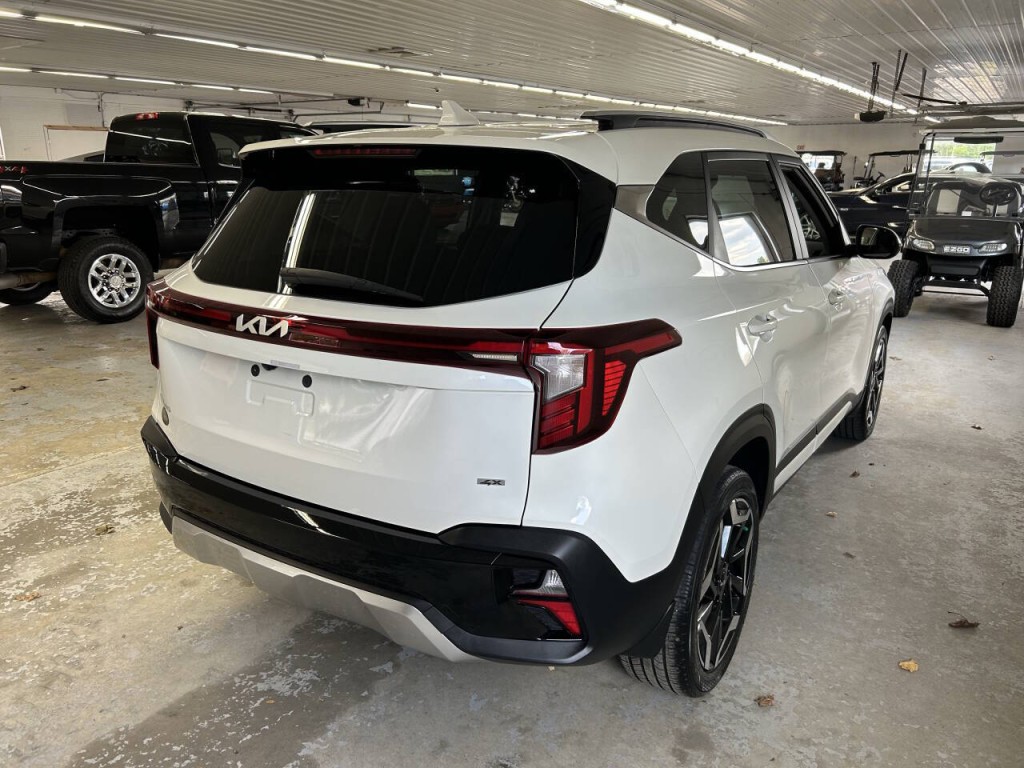 2024 Kia Seltos Image 4