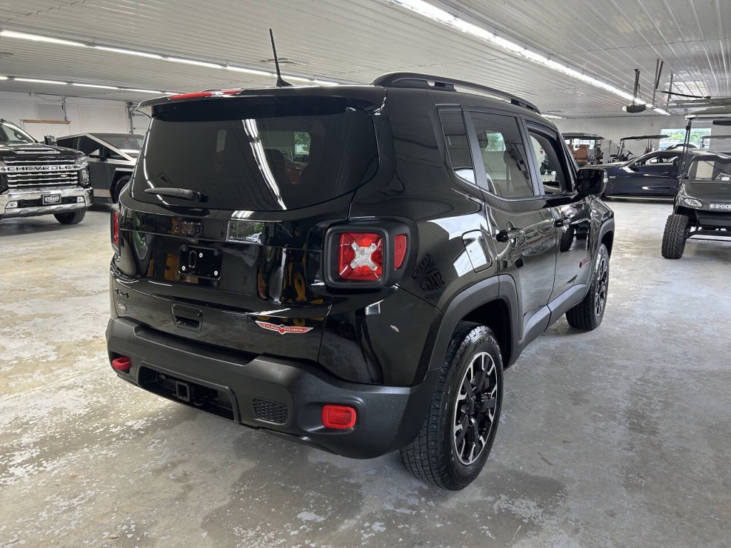 2023 Jeep Renegade Image 4