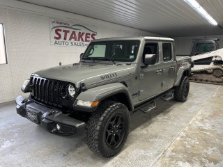 Image for 2021 Jeep Gladiator Willys Crew Cab 5.0 ft. SB ID: 7406245