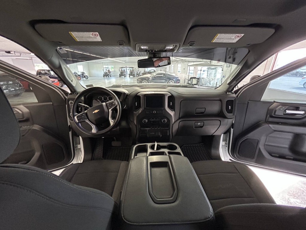 2022 Chevrolet Silverado 1500 Image 9