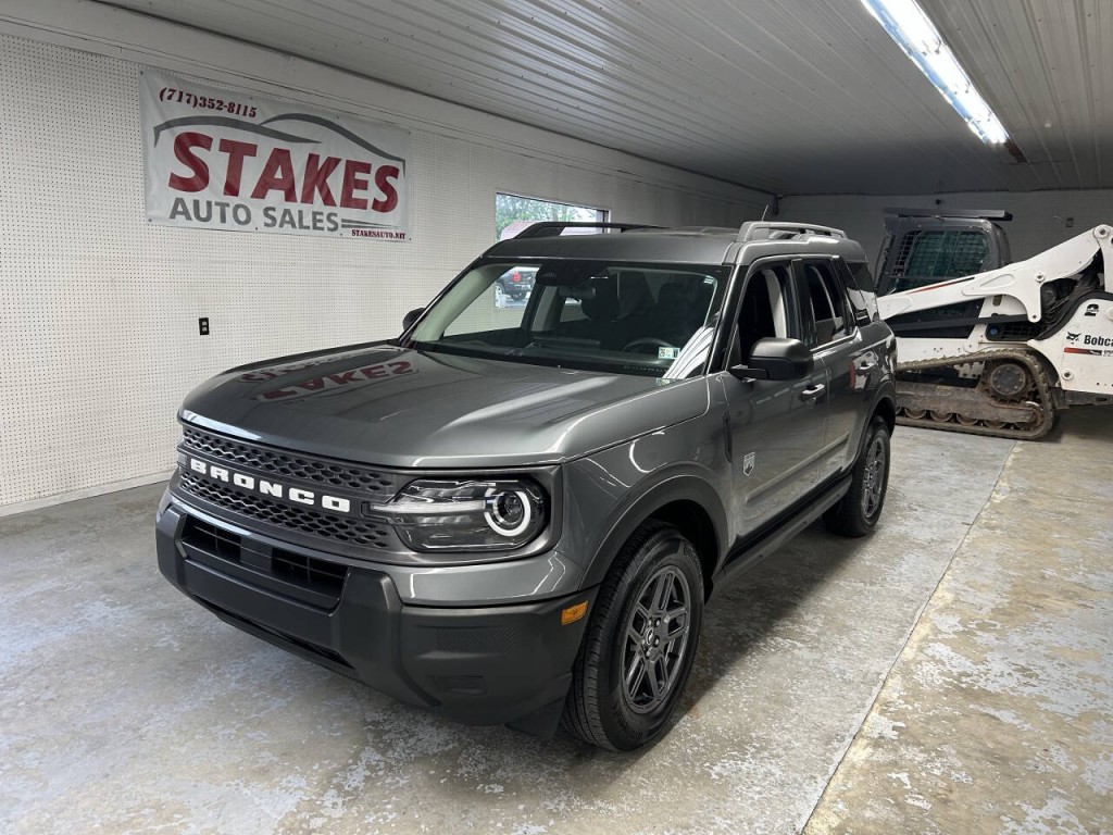 2025 Ford Bronco Image 1