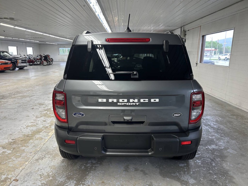 2025 Ford Bronco Image 5
