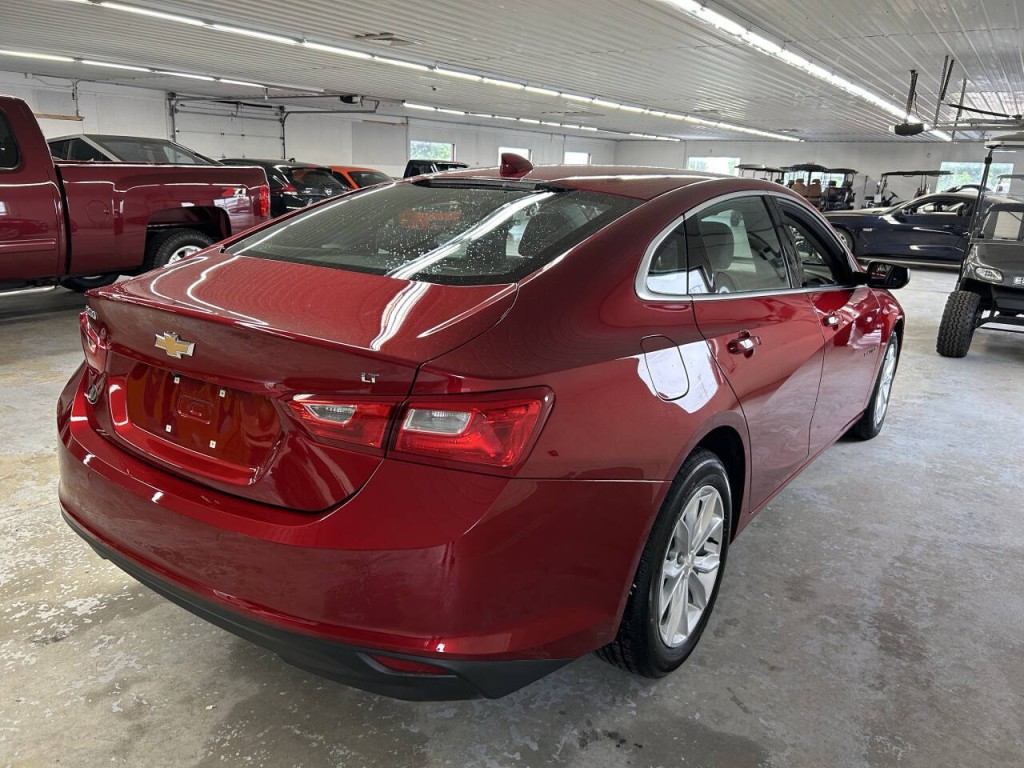 2025 Chevrolet Malibu Image 4