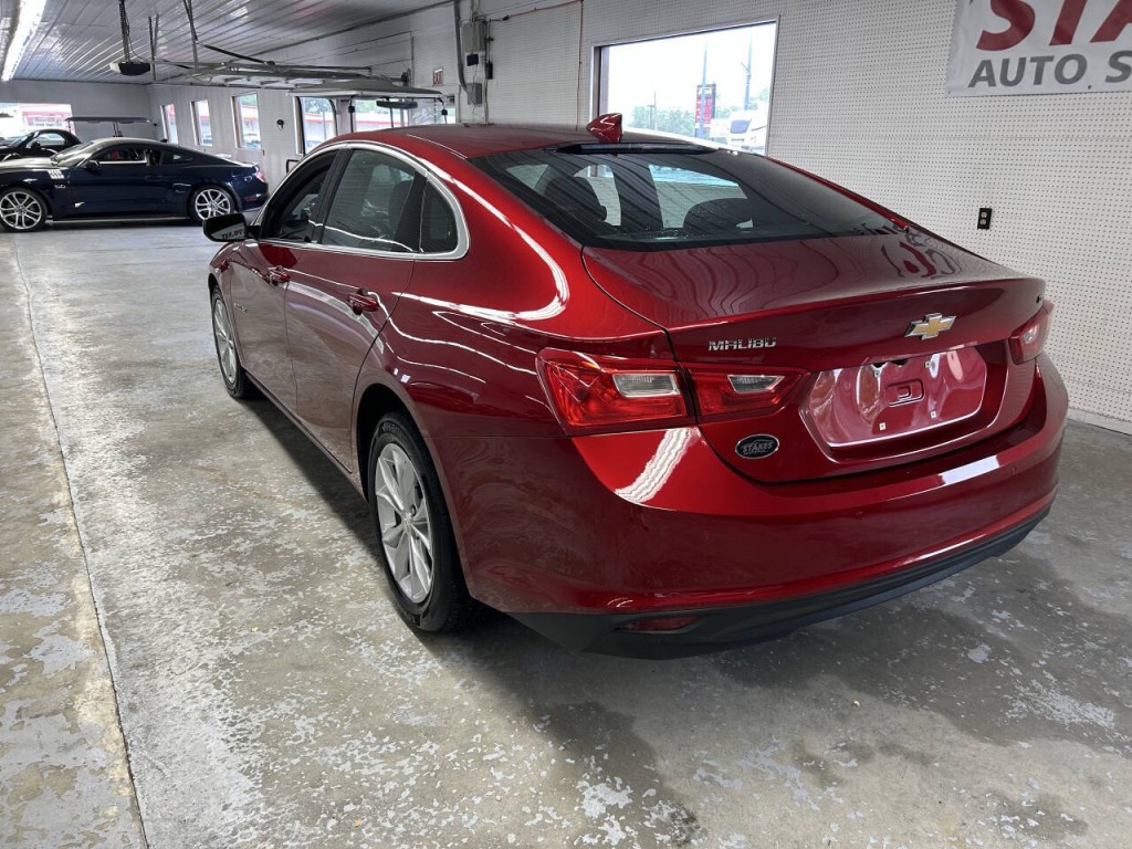 2025 Chevrolet Malibu Image 7