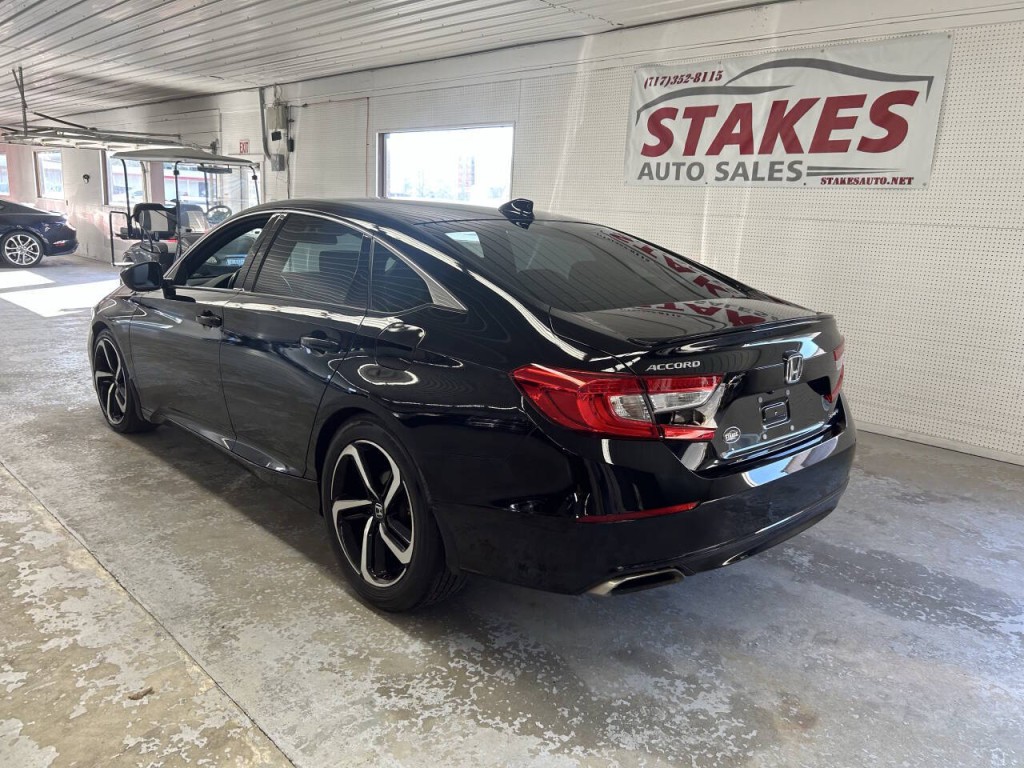 2022 Honda Accord Image 6