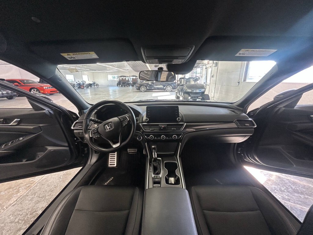2022 Honda Accord Image 9