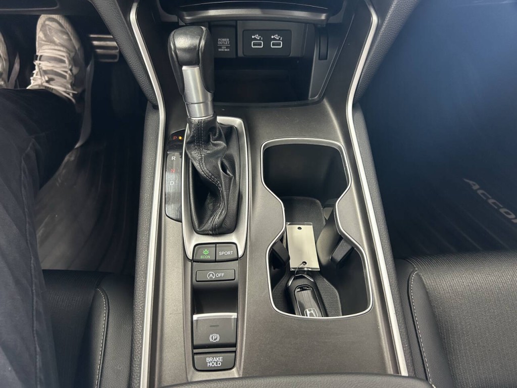 2022 Honda Accord Image 12