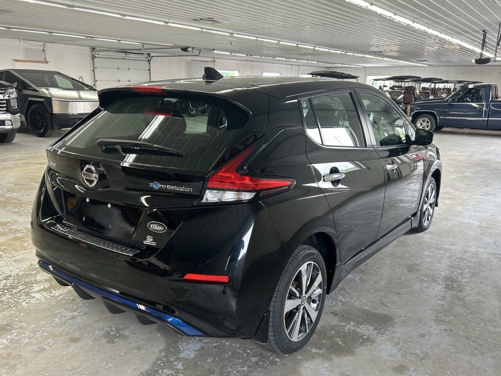 2019 Nissan Leaf Image 4
