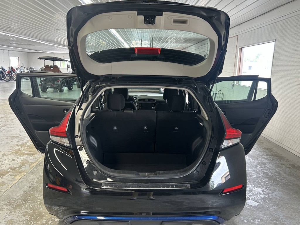 2019 Nissan Leaf Image 6