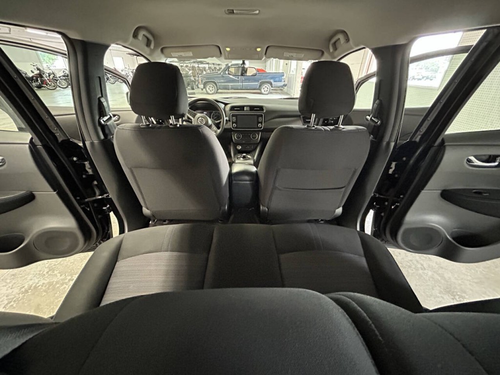 2019 Nissan Leaf Image 10