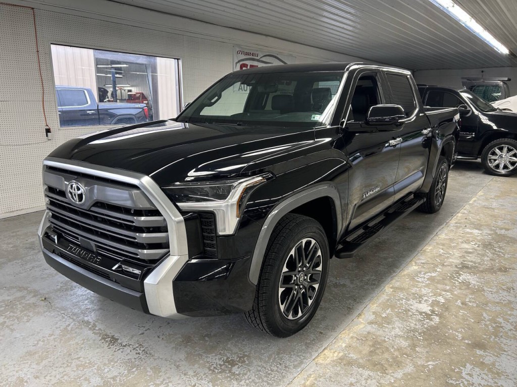 2025 Toyota Tundra Image 1