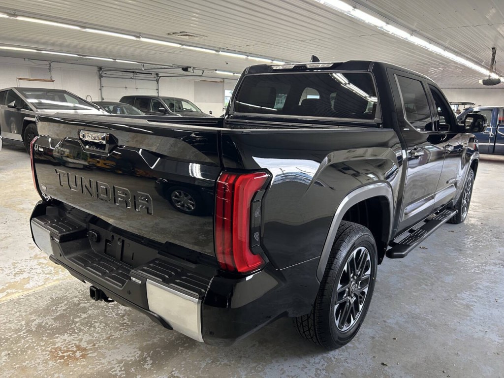 2025 Toyota Tundra Image 4