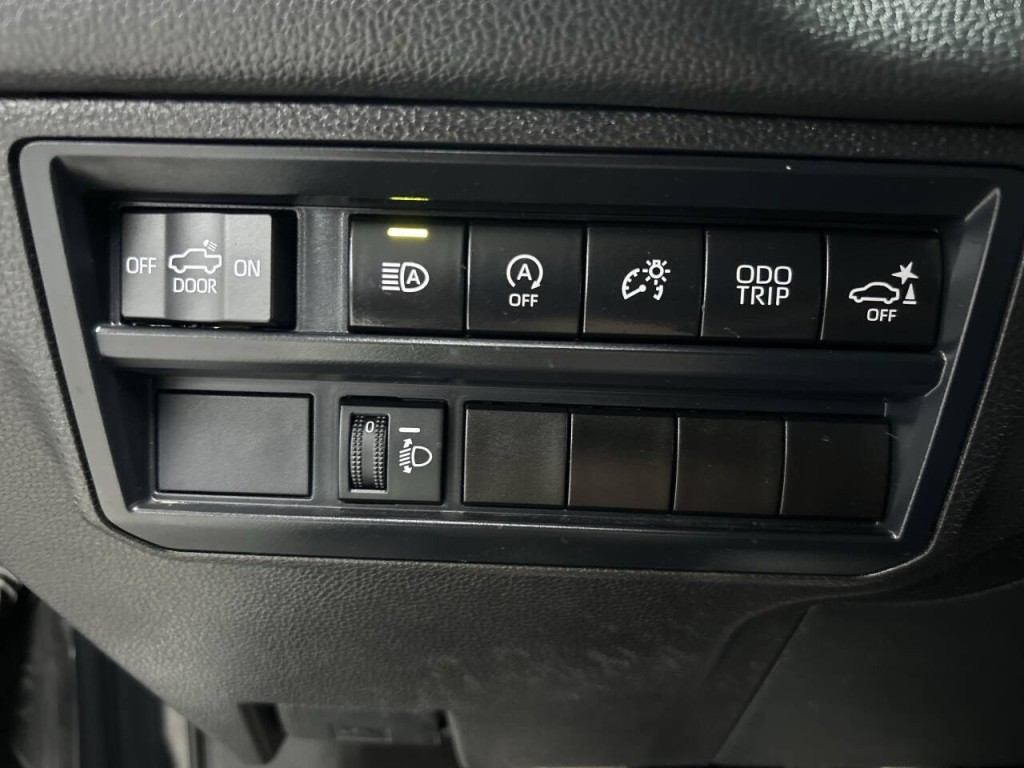 2025 Toyota Tundra Image 11