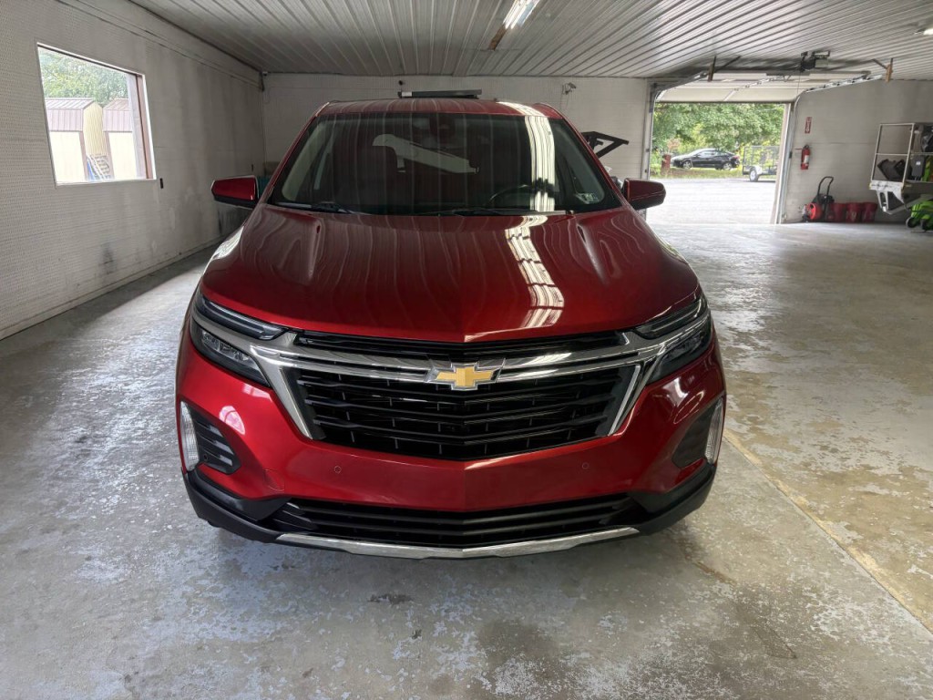 2022 Chevrolet Equinox Image 2