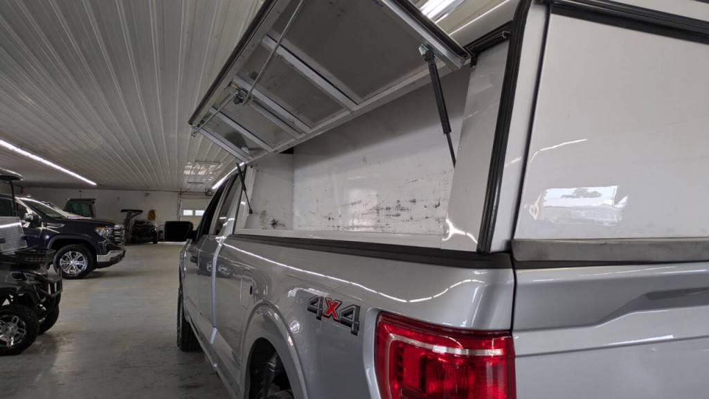 2022 Ford F-150 Image 2