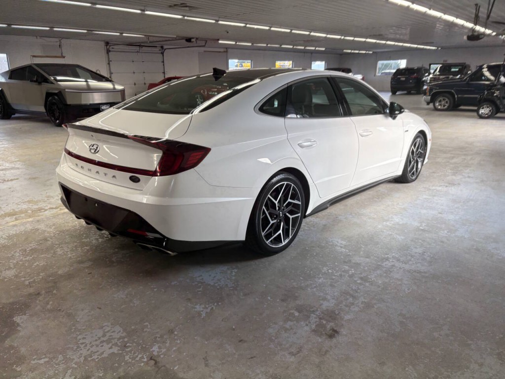 2023 Hyundai Sonata Image 4