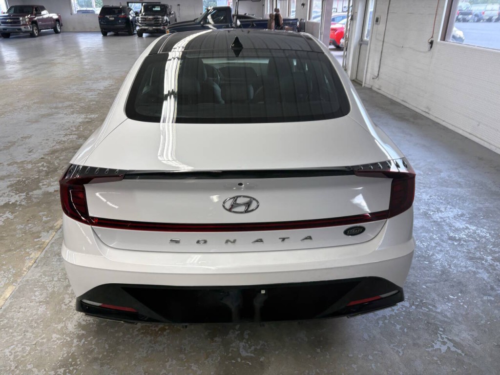 2023 Hyundai Sonata Image 5
