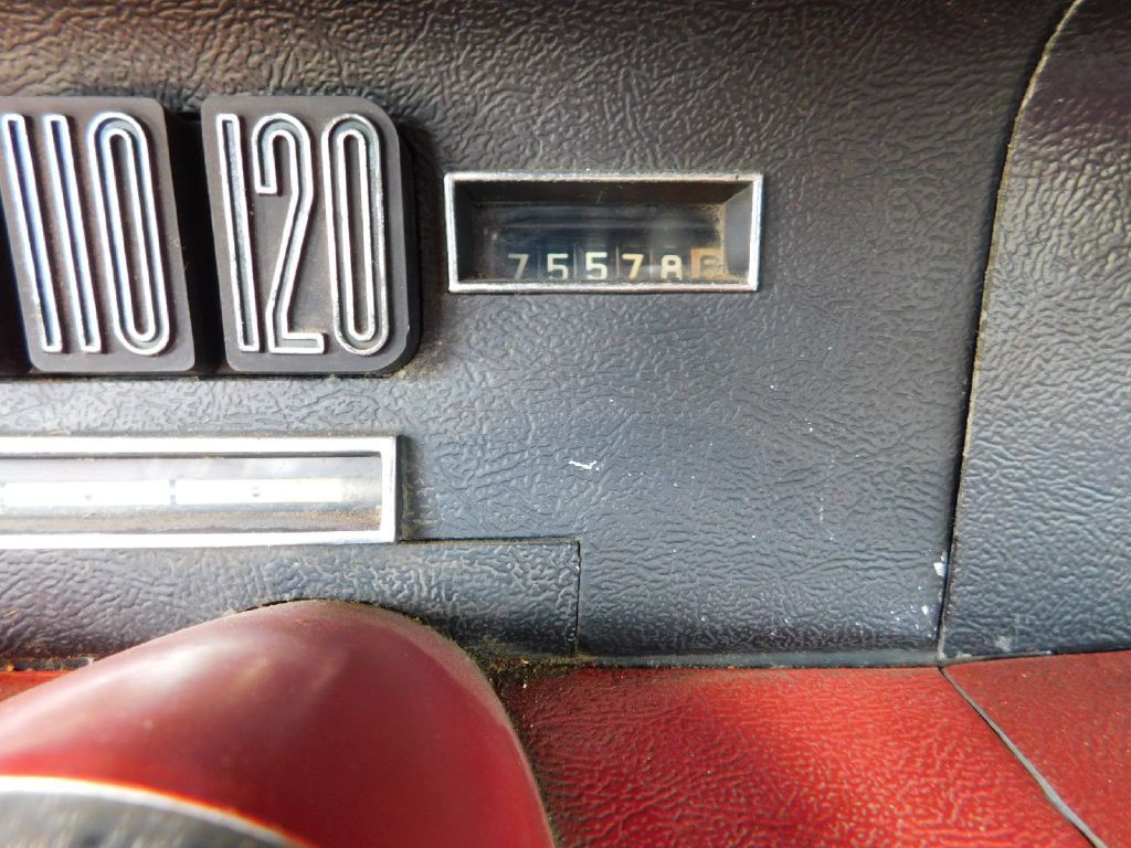 1964 Ford Thunderbird Image 18