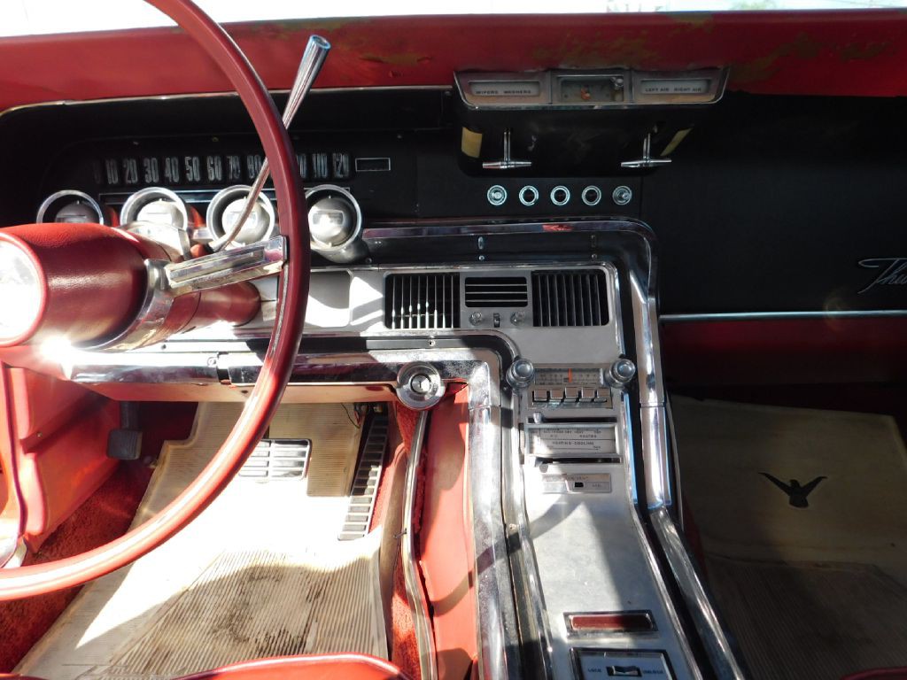 1964 Ford Thunderbird Image 20