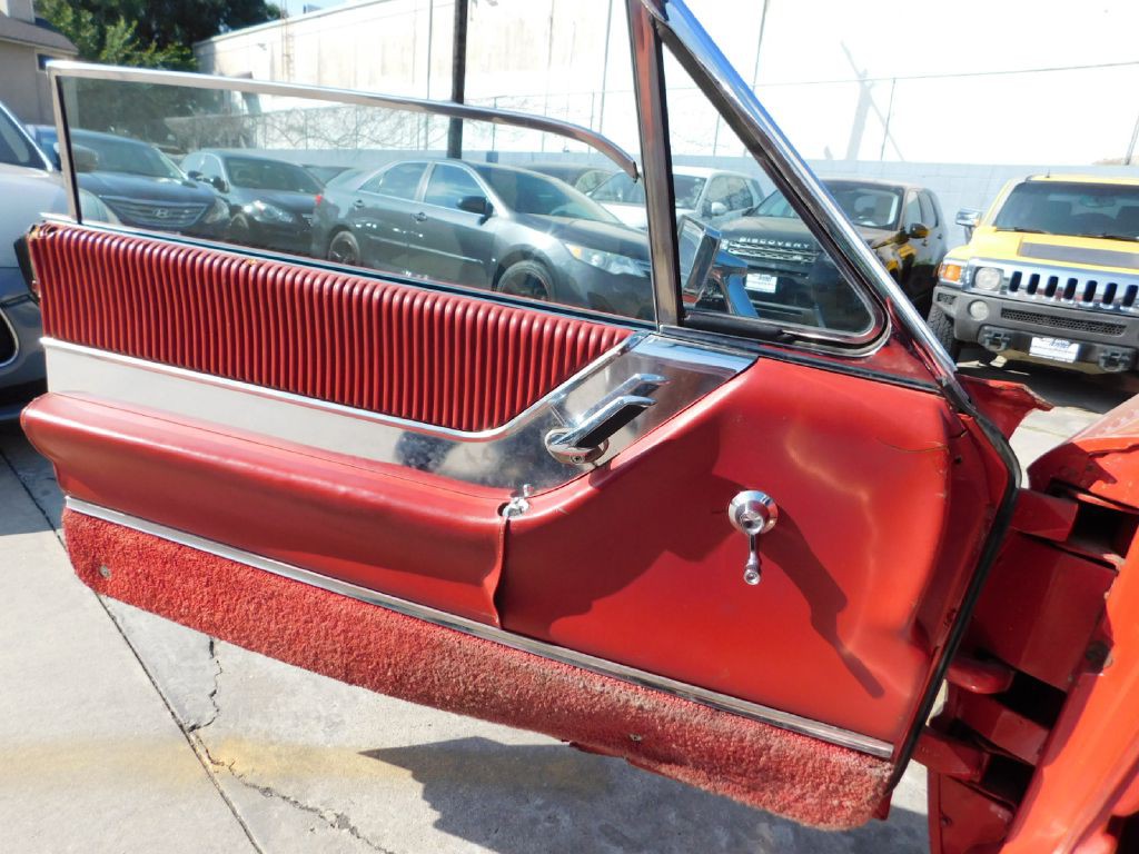 1964 Ford Thunderbird Image 33