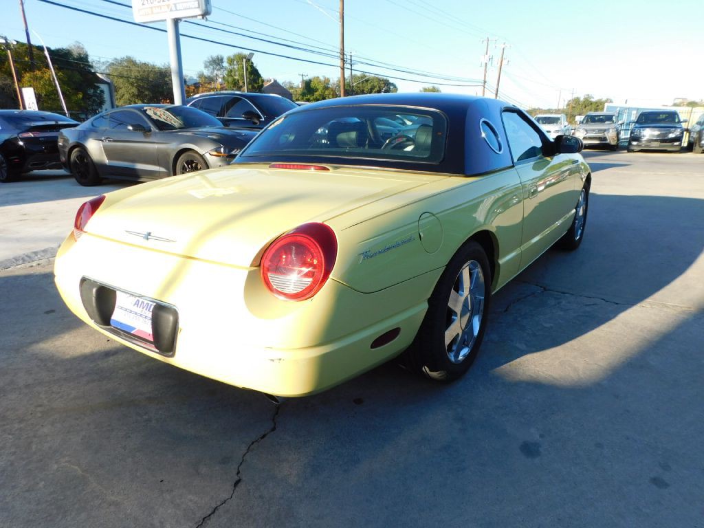 2002 Ford Thunderbird Image 7