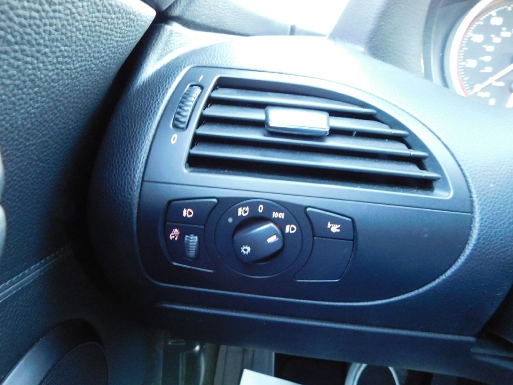 2007 BMW 6 Series Image 24