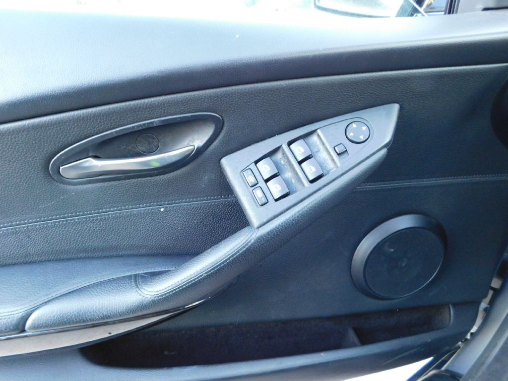 2007 BMW 6 Series Image 26