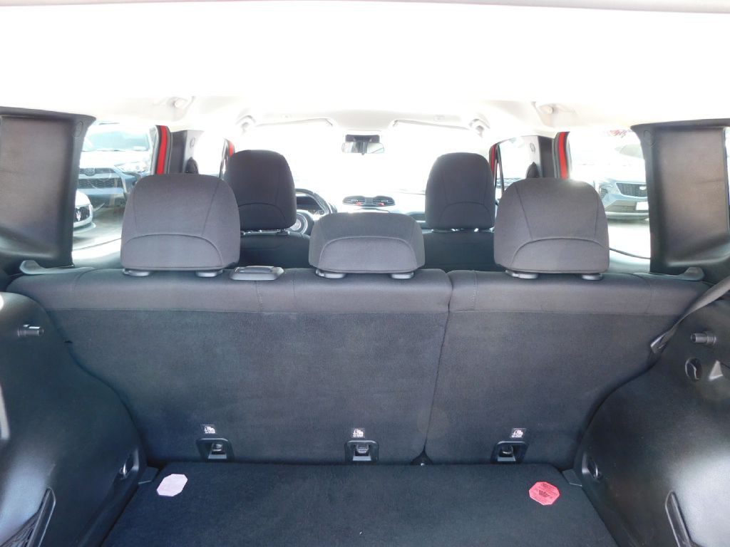 2018 Jeep Renegade Image 16