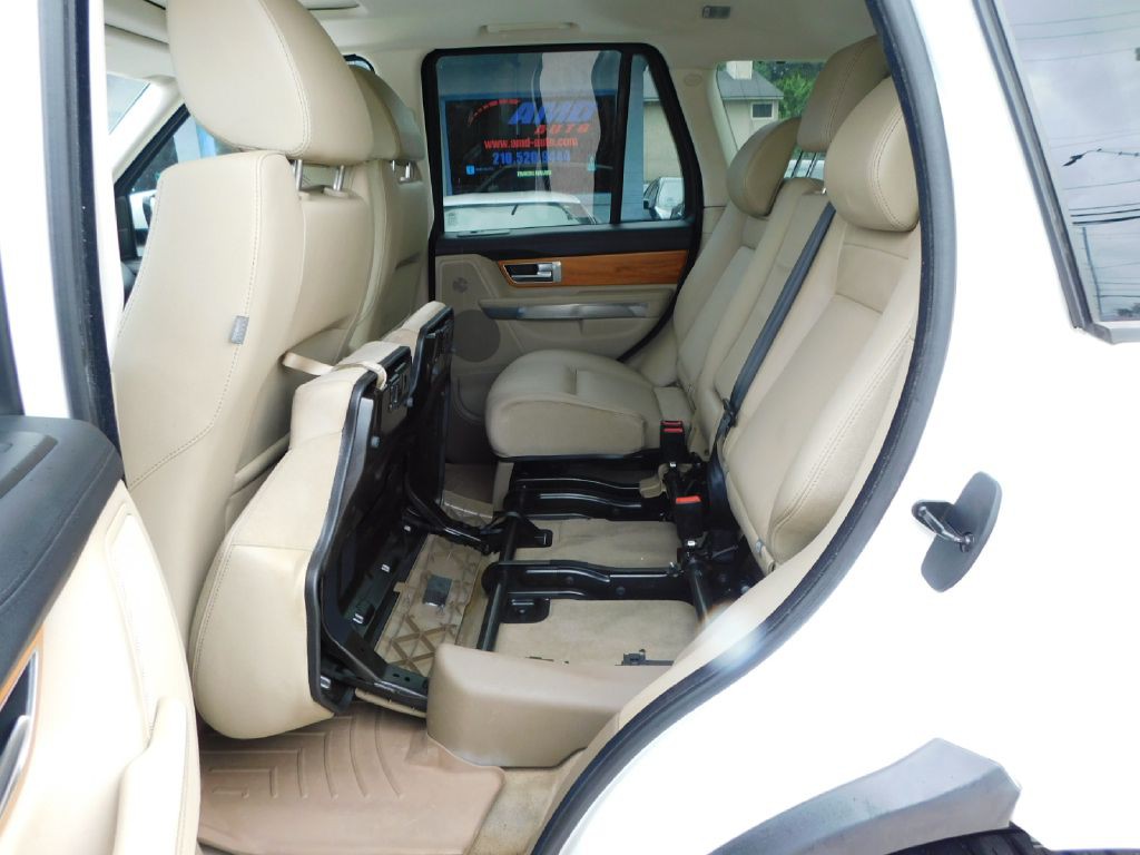 2012 Land Rover Range Rover Sport Image 24