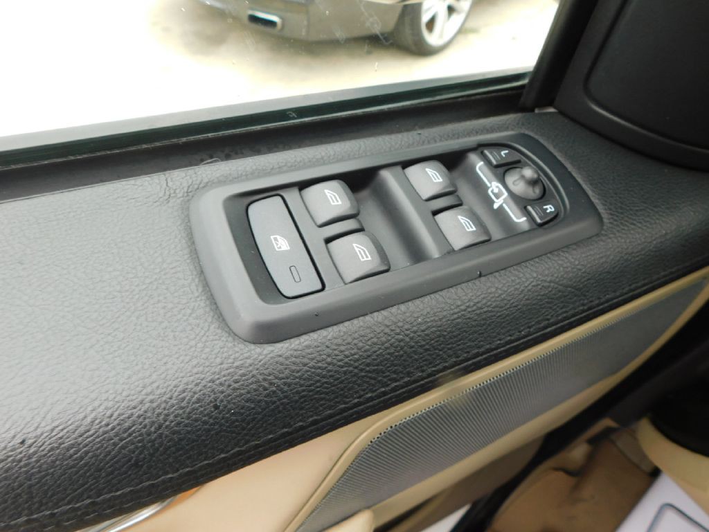 2012 Land Rover Range Rover Sport Image 29