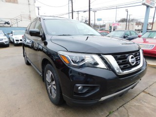 Image for 2017 Nissan Pathfinder S ID: 6120331