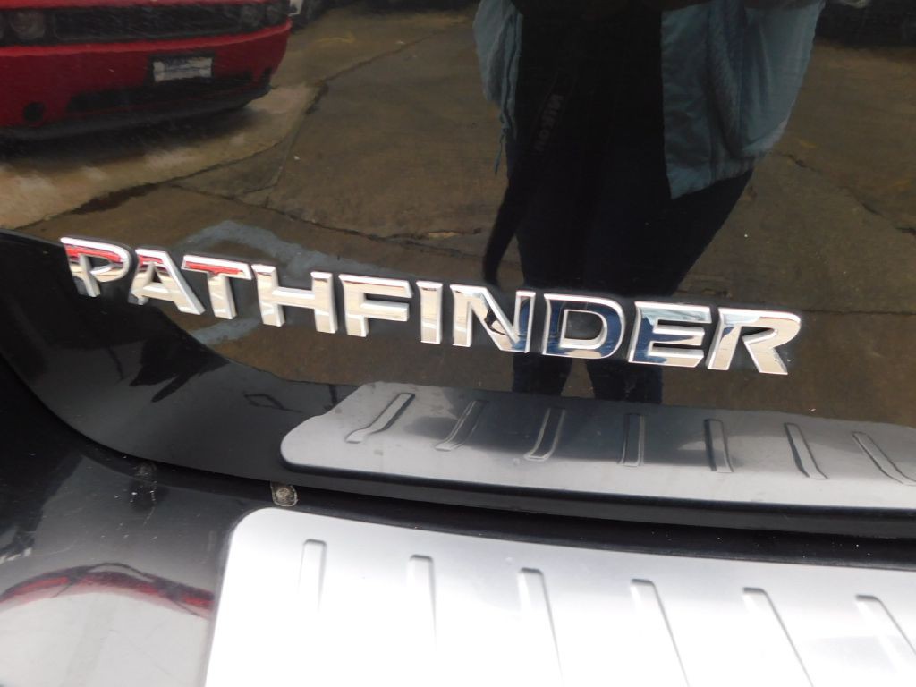 2017 Nissan Pathfinder Image 13