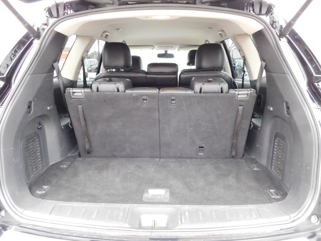 2017 Nissan Pathfinder Image 19