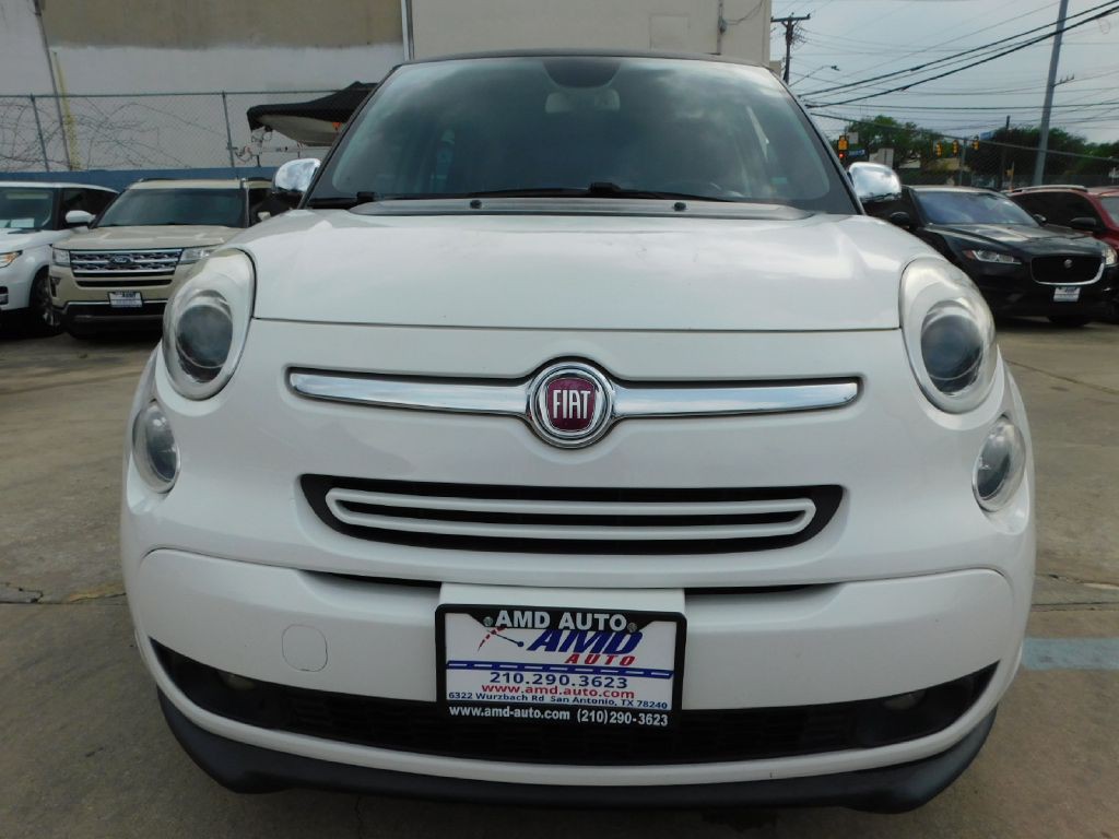2014 FIAT 500L Image 46