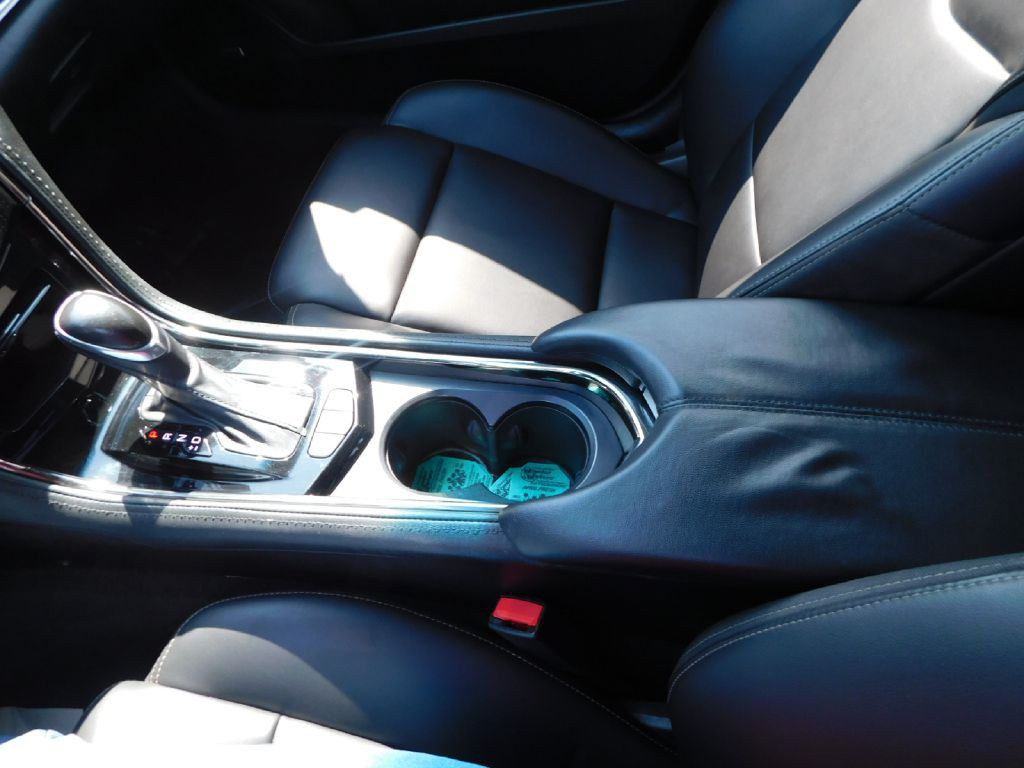 2017 Cadillac ATS Image 32