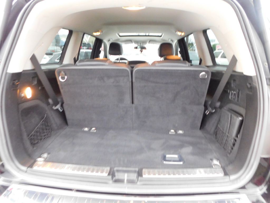 2015 Mercedes-Benz GL-Class Image 18