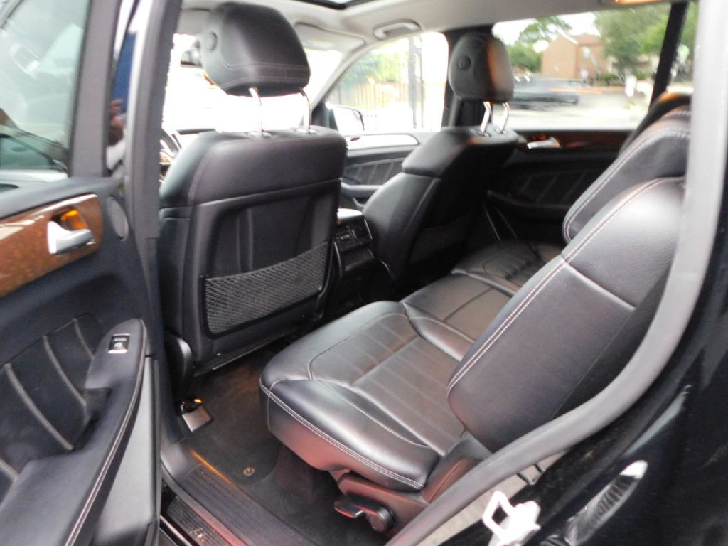 2015 Mercedes-Benz GL-Class Image 22