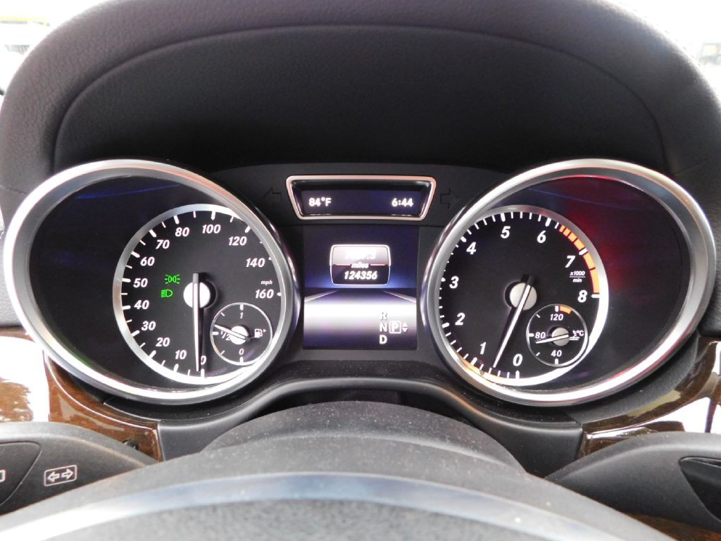 2015 Mercedes-Benz GL-Class Image 27