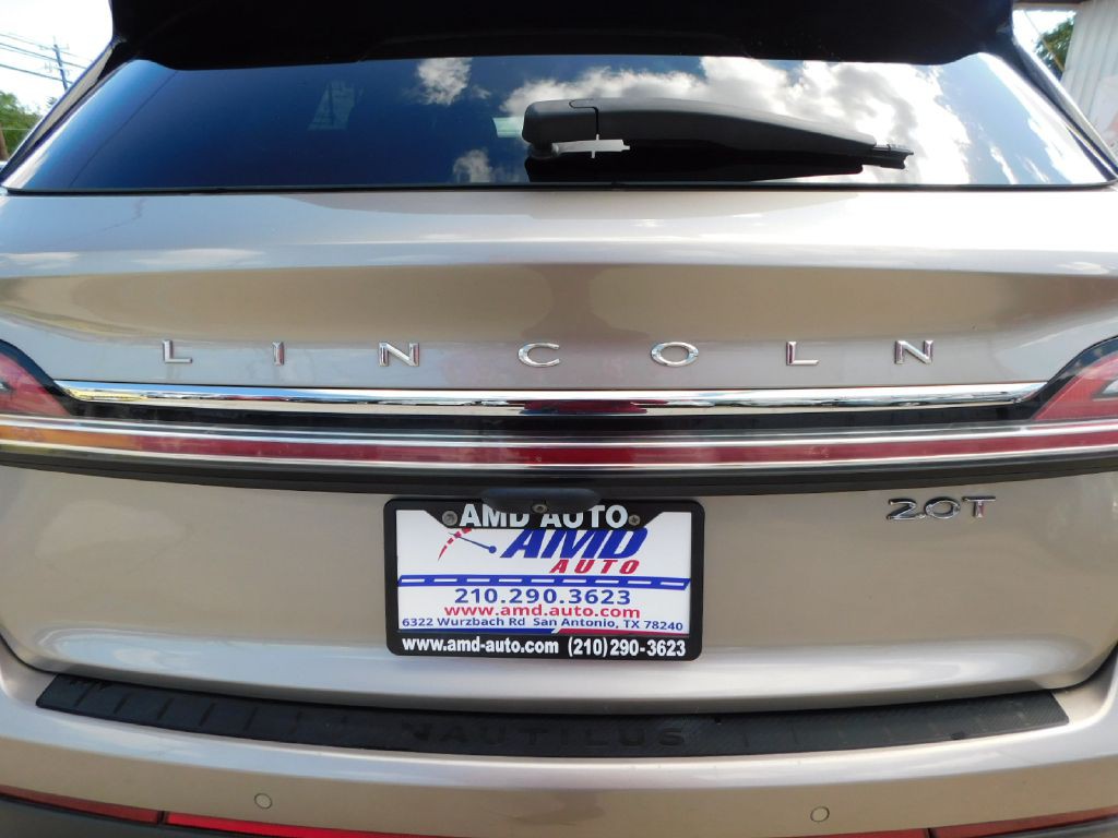 2019 Lincoln Nautilus Image 14