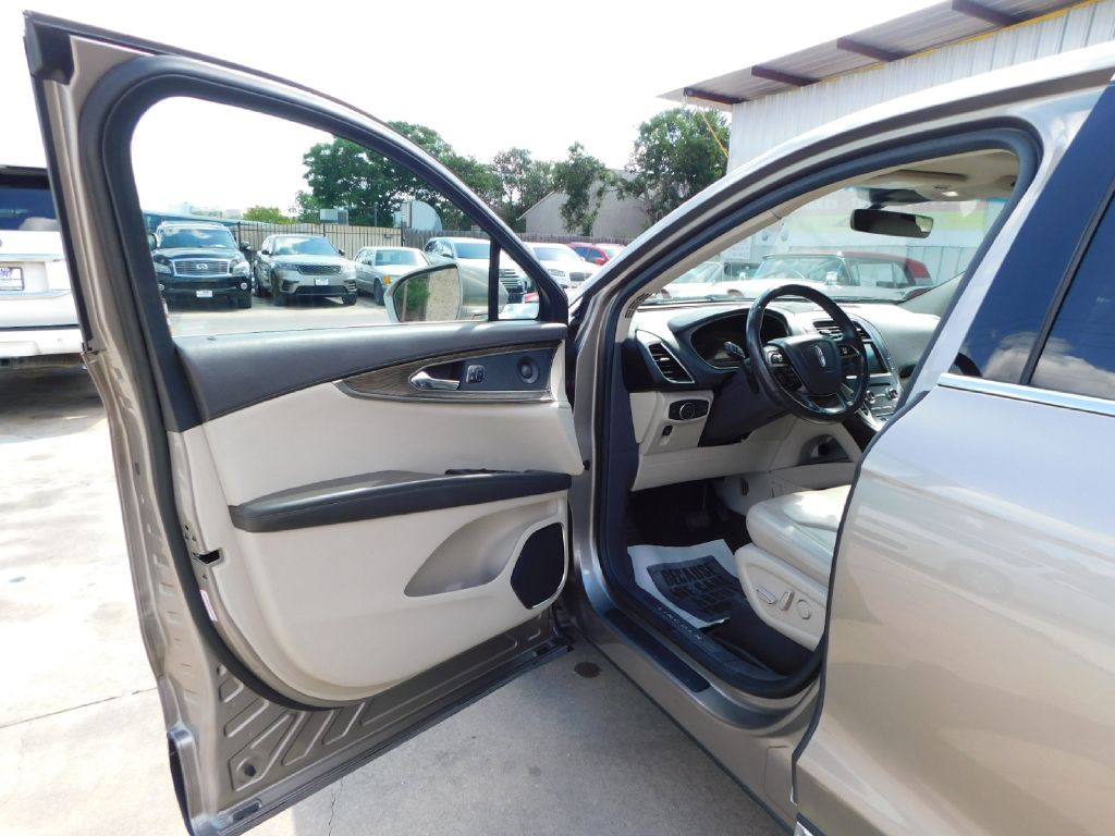 2019 Lincoln Nautilus Image 23