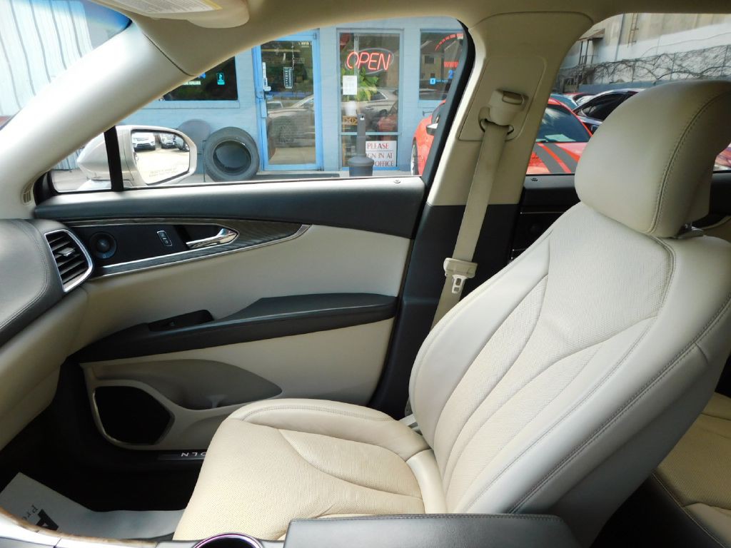 2019 Lincoln Nautilus Image 40