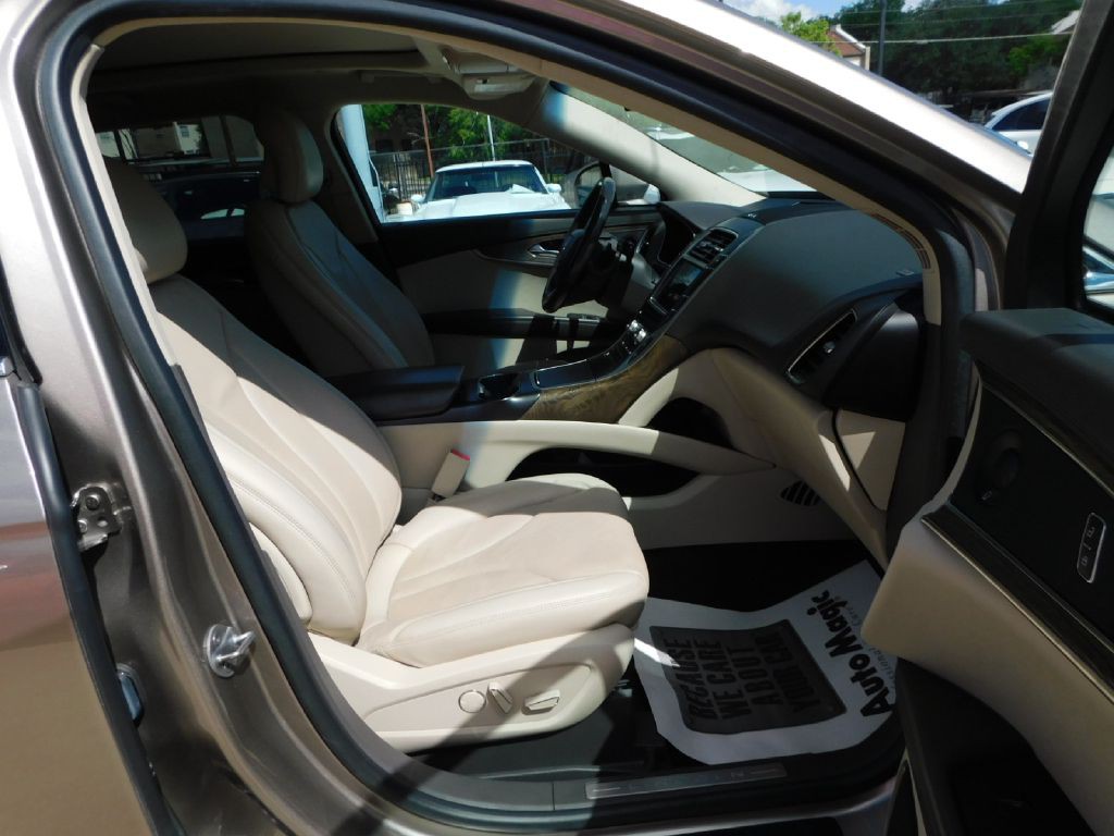 2019 Lincoln Nautilus Image 50
