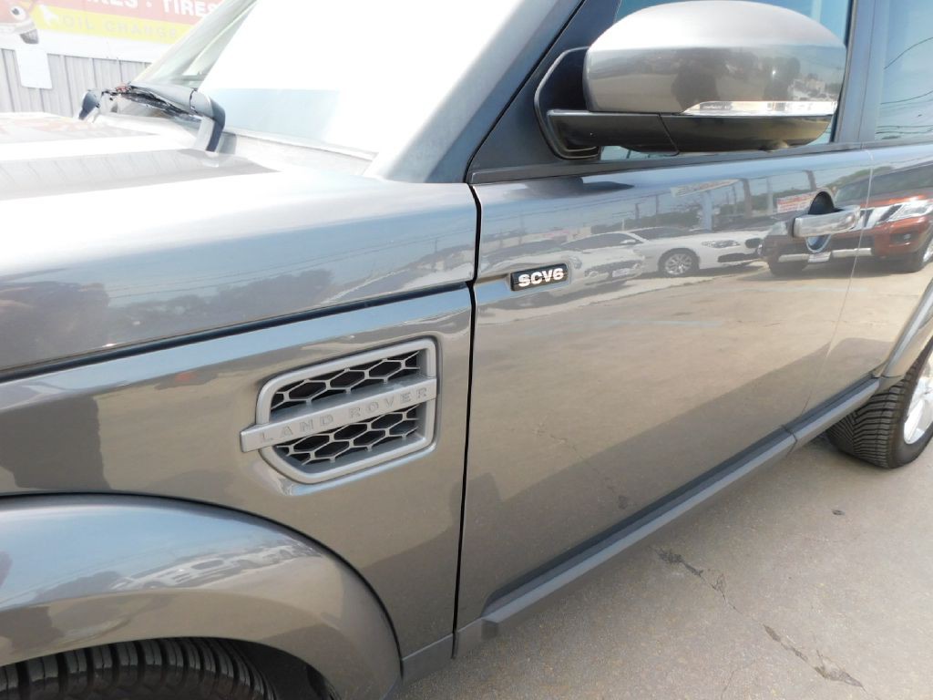 2014 Land Rover LR4 Image 4