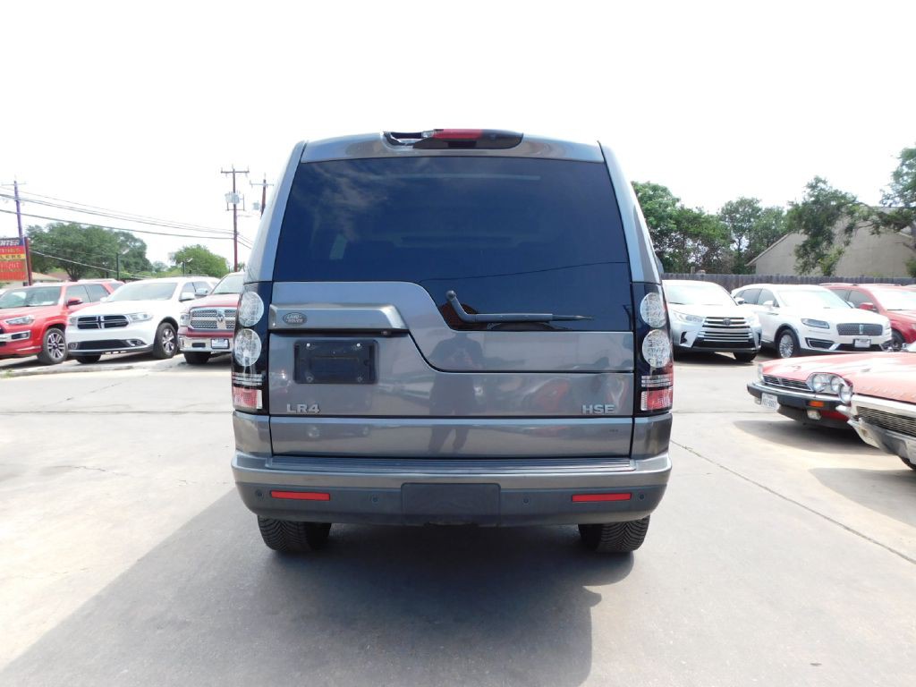 2014 Land Rover LR4 Image 7