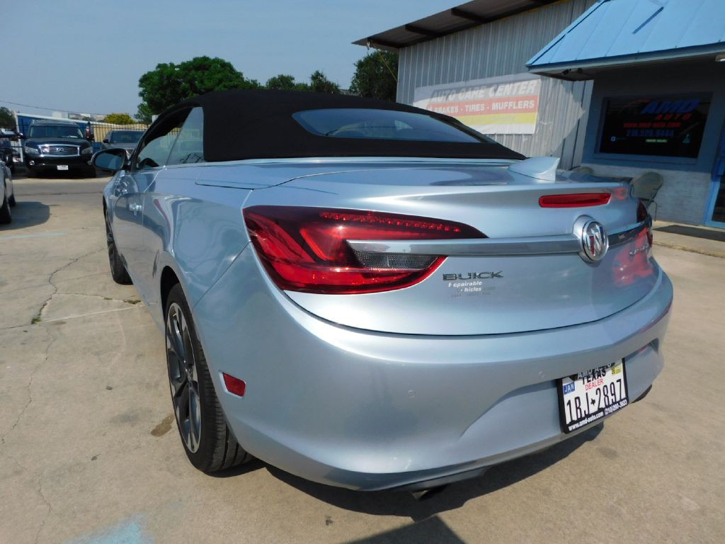 2017 Buick Cascada Image 5