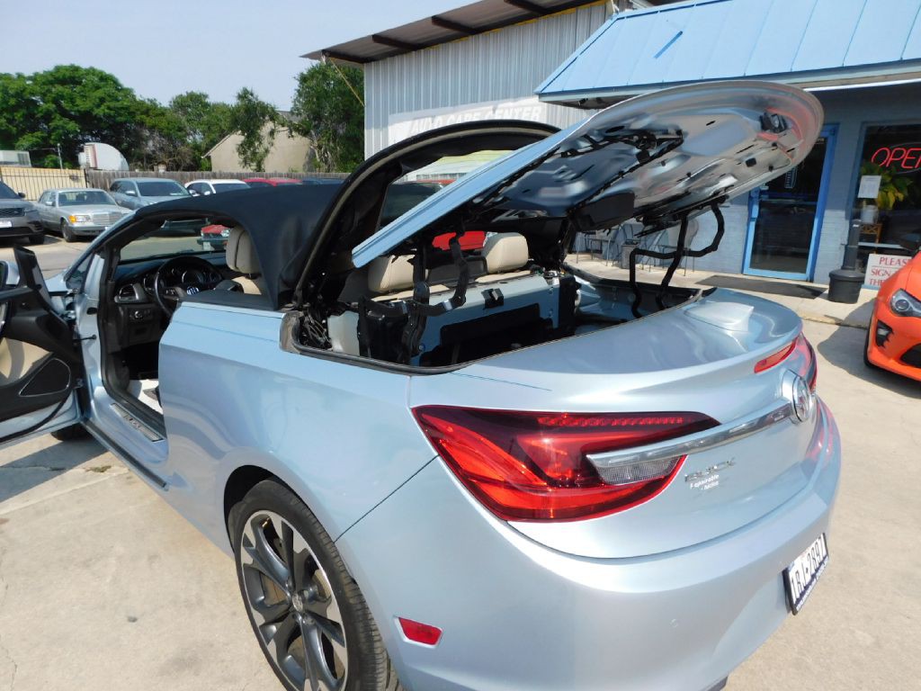 2017 Buick Cascada Image 48
