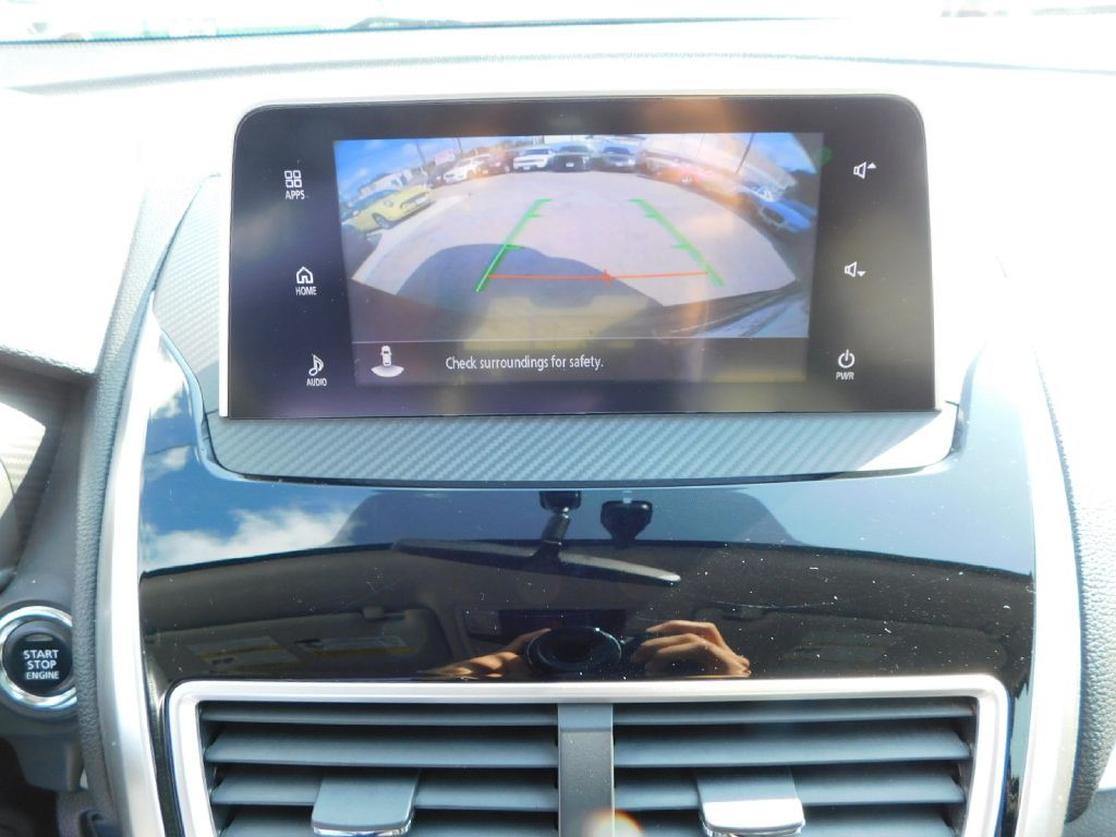 2018 Mitsubishi Eclipse Image 34