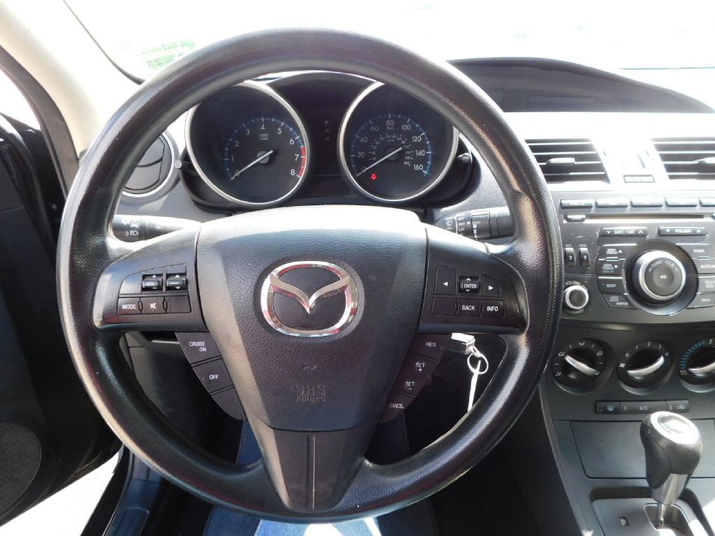 2013 Mazda Mazda3 Image 22