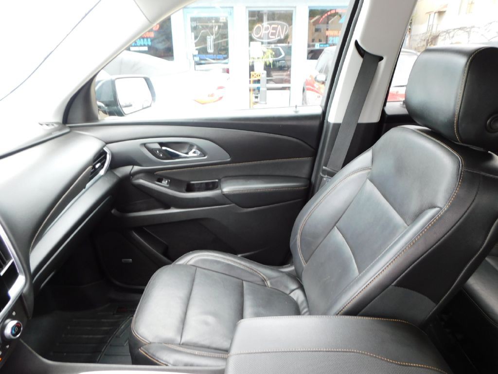 2018 Chevrolet Traverse Image 43